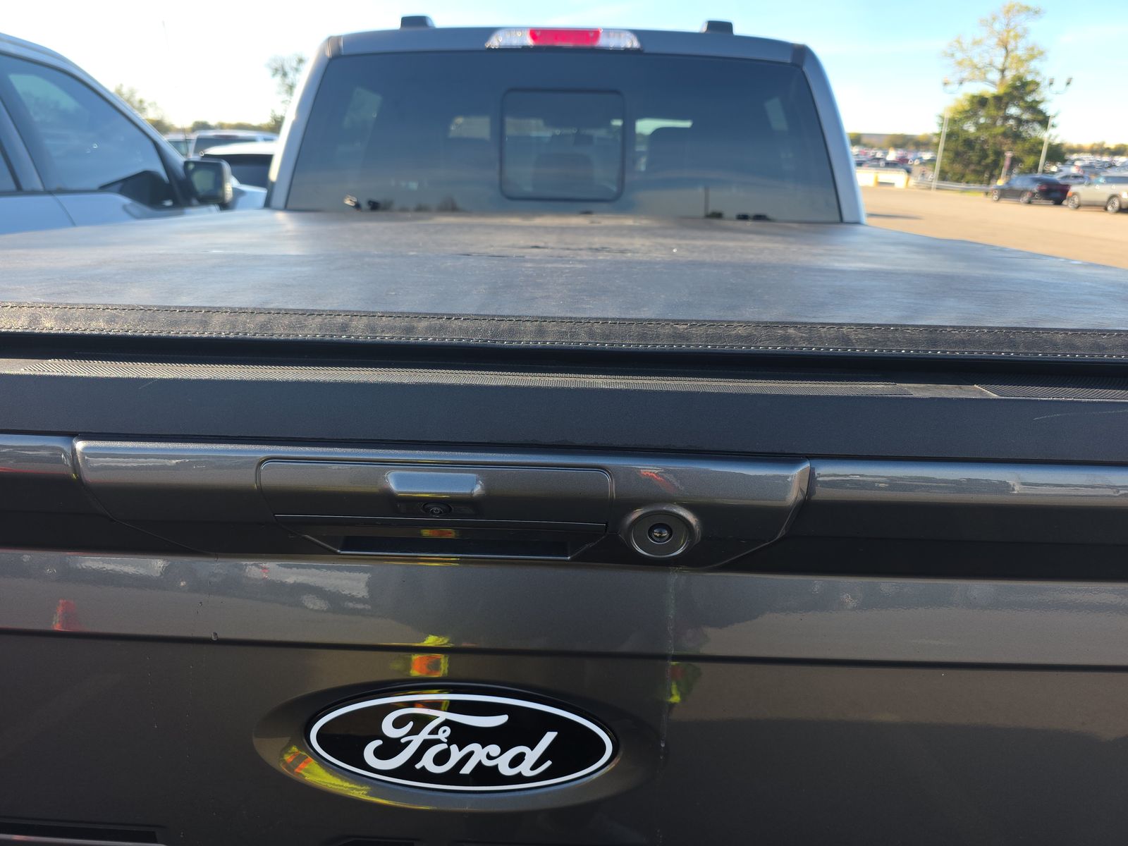 2025 Ford F-150 Hybrid Lariat AWD