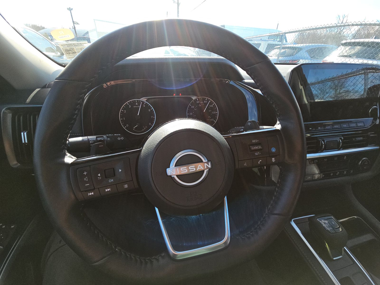 2024 Nissan Pathfinder SL AWD