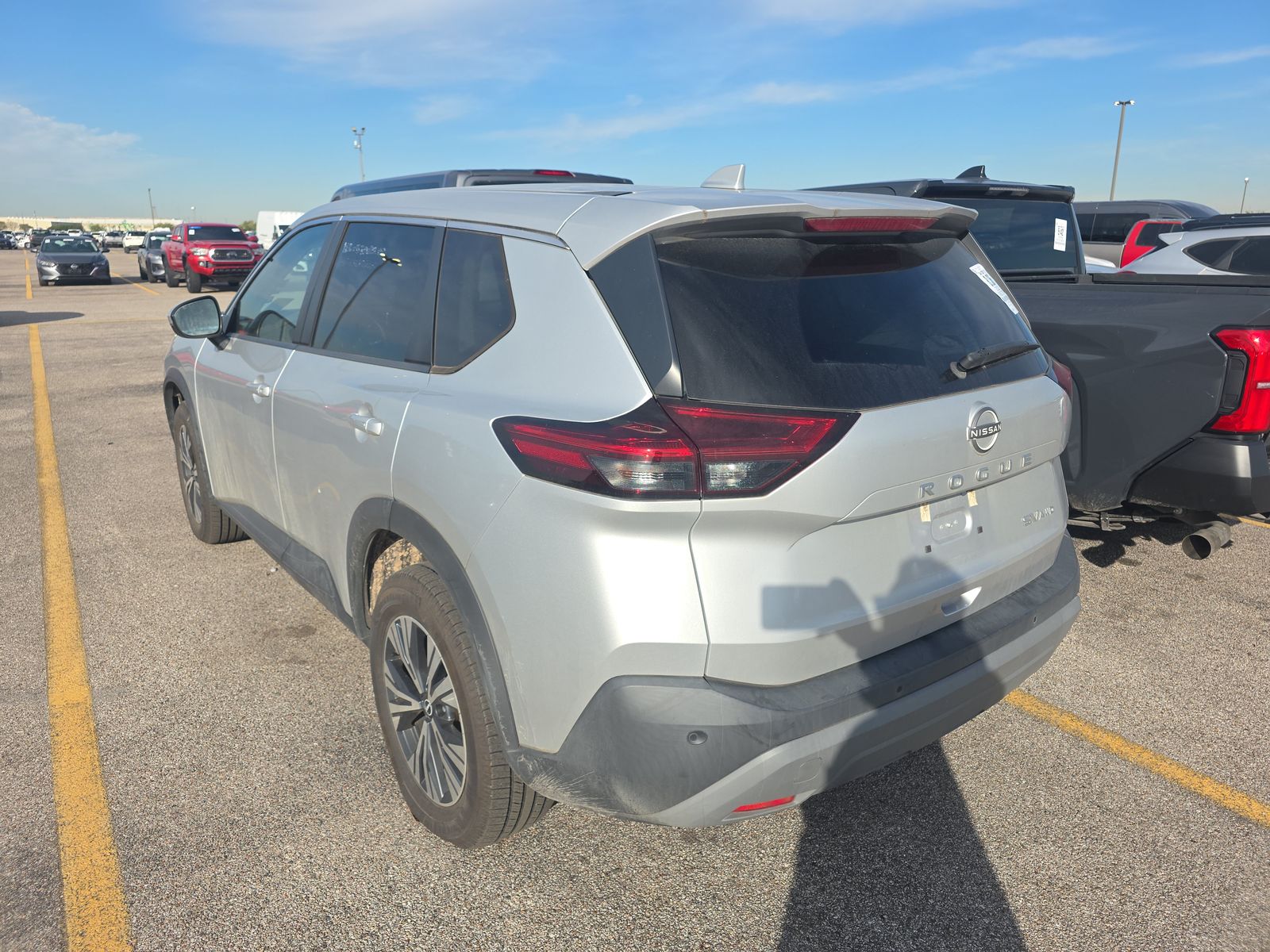 2022 Nissan Rogue SV AWD