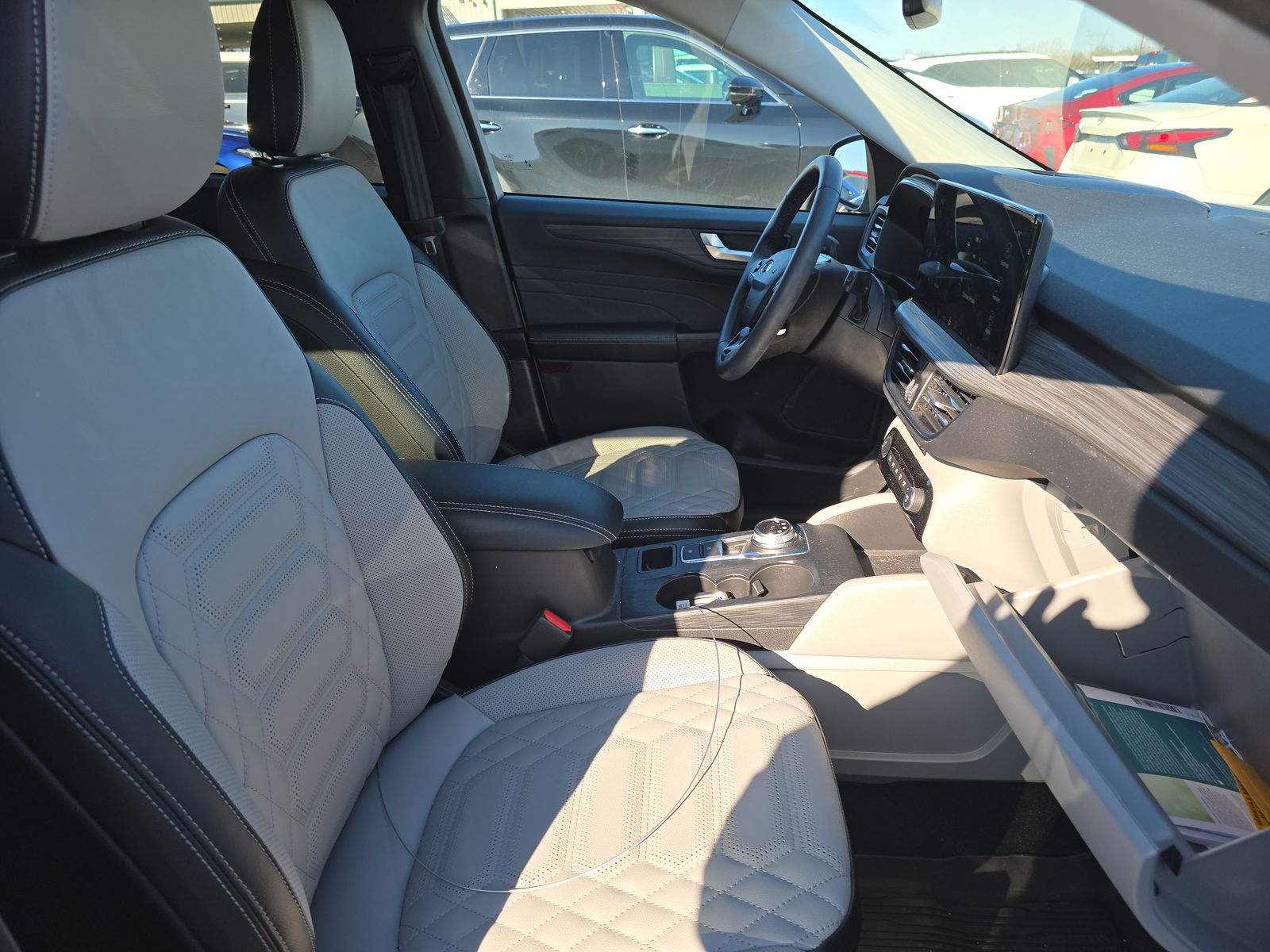 2024 Ford Escape Platinum AWD