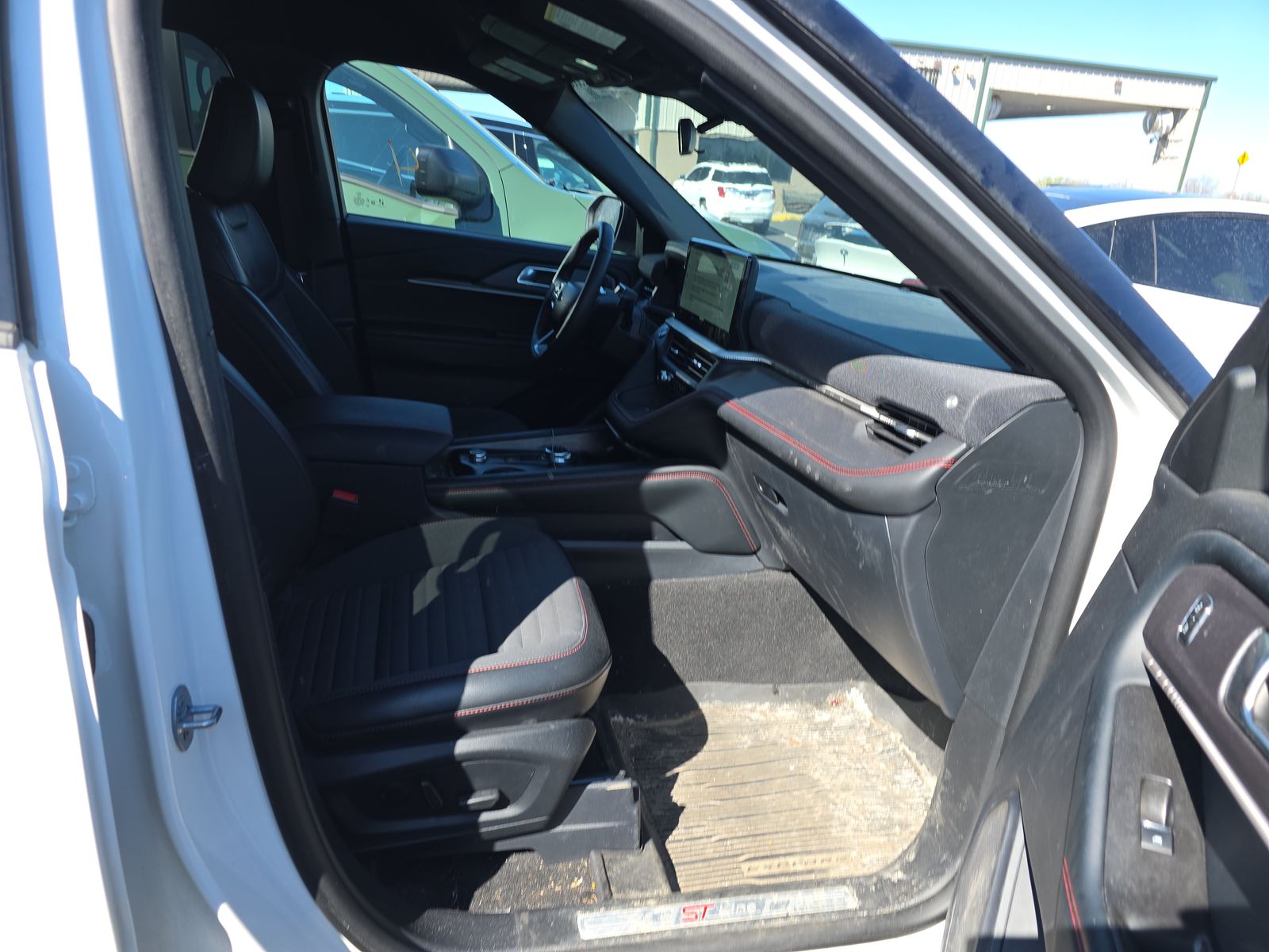 2025 Ford Explorer ST-Line AWD