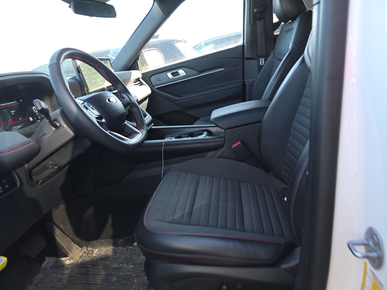 2025 Ford Explorer ST-Line AWD