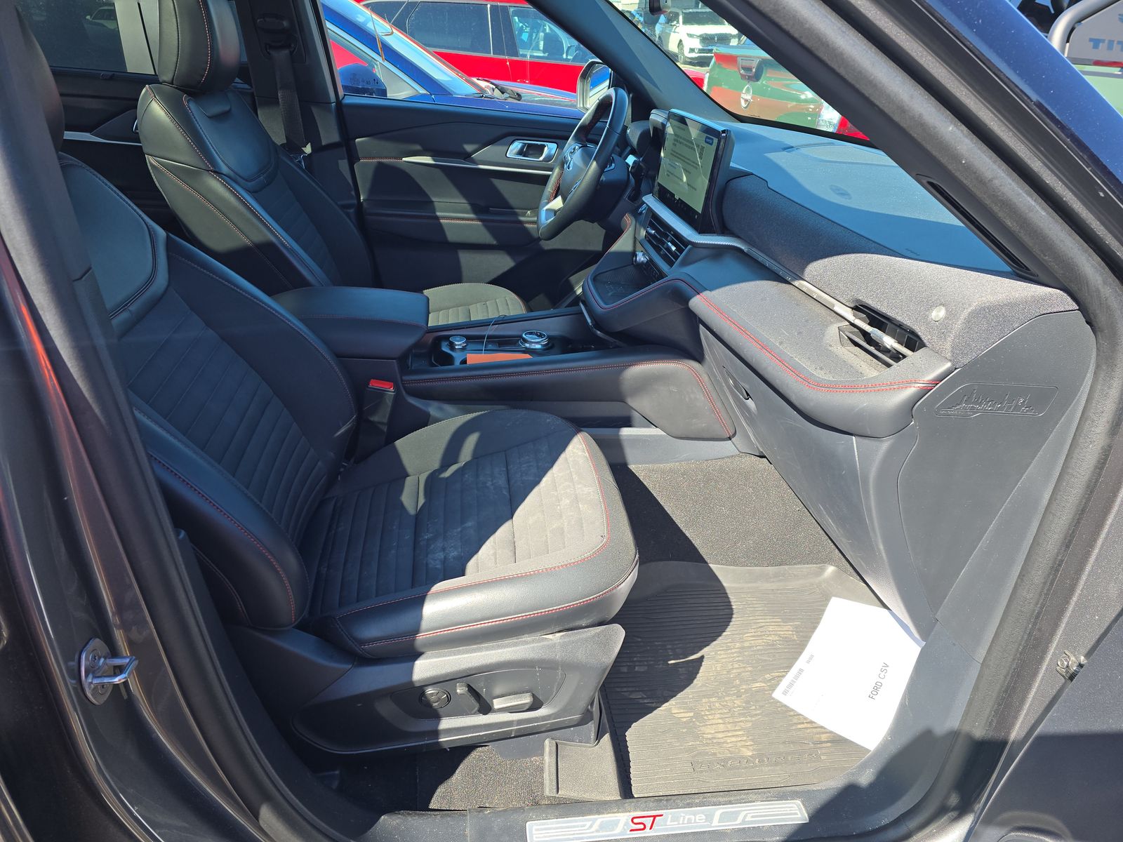 2025 Ford Explorer ST-Line AWD