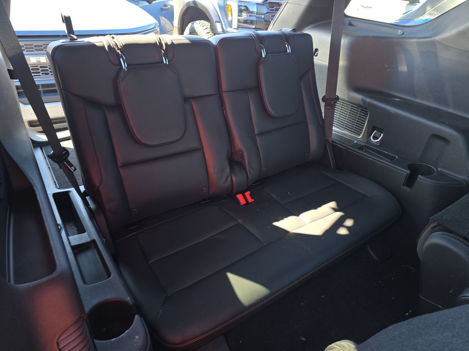 2025 Ford Explorer ST-Line AWD