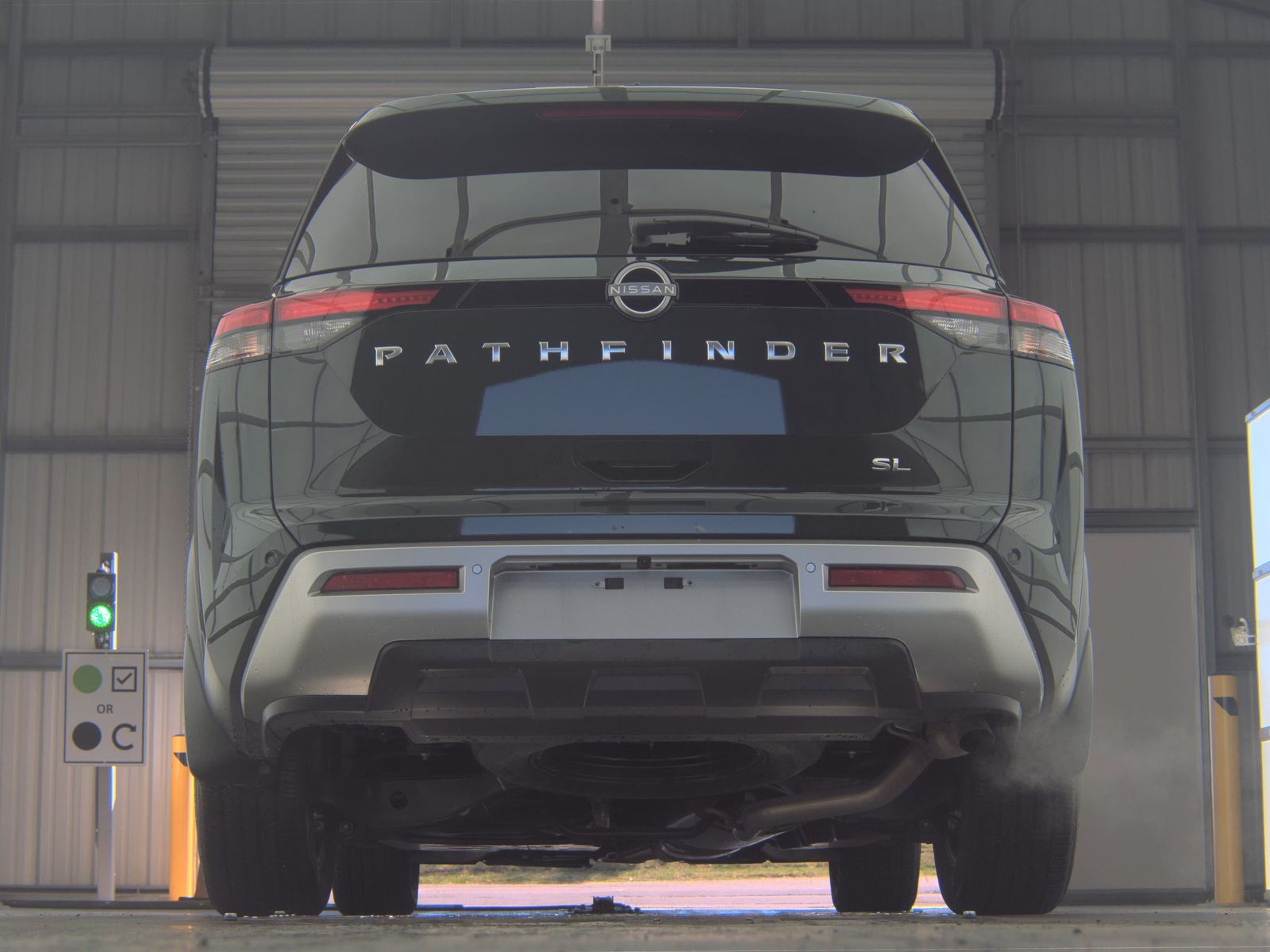 2025 Nissan Pathfinder SL FWD