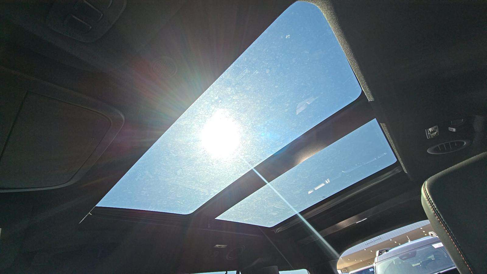 2025 Ford Explorer ST-Line AWD