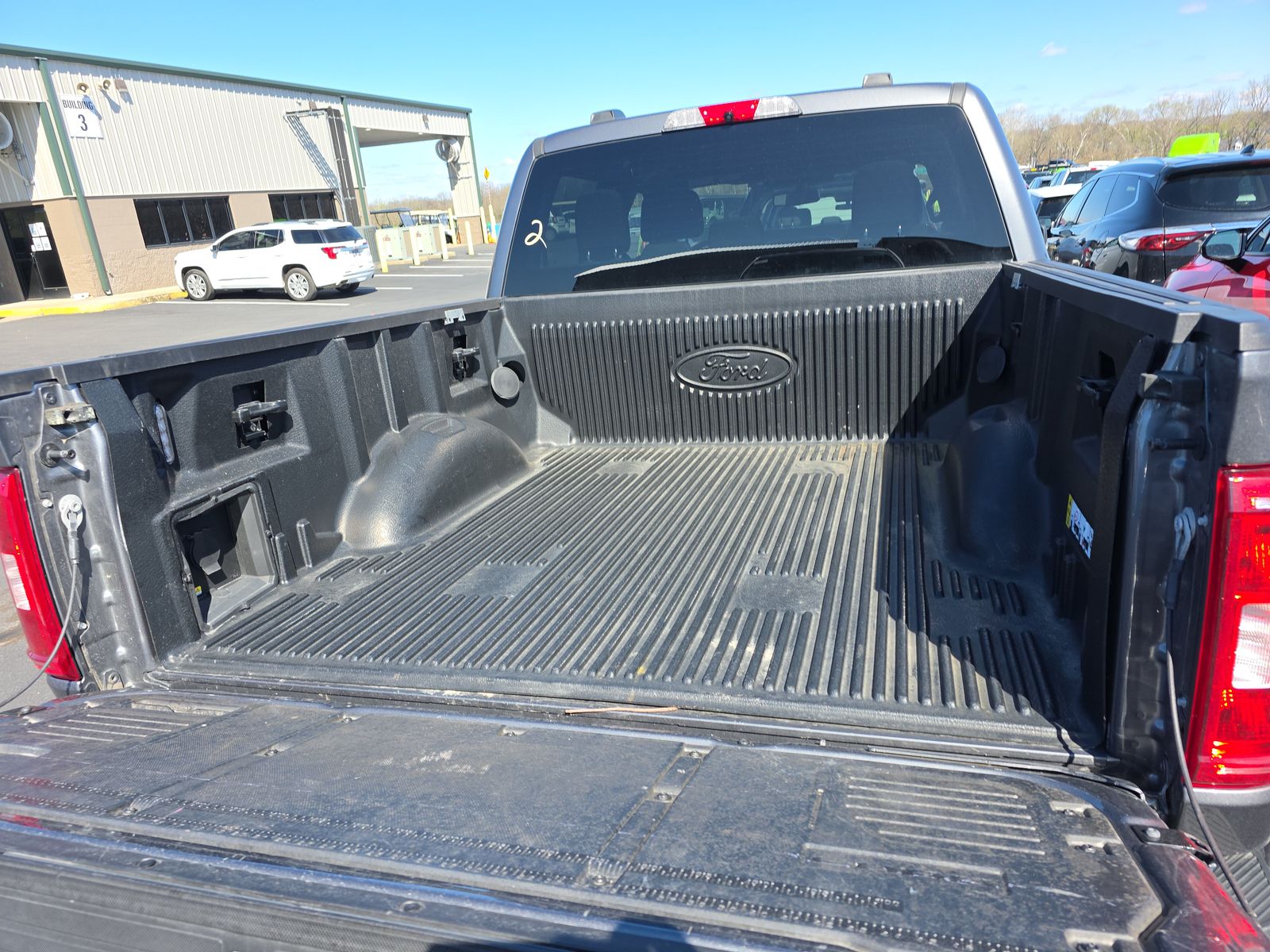 2023 Ford F-150 XLT AWD