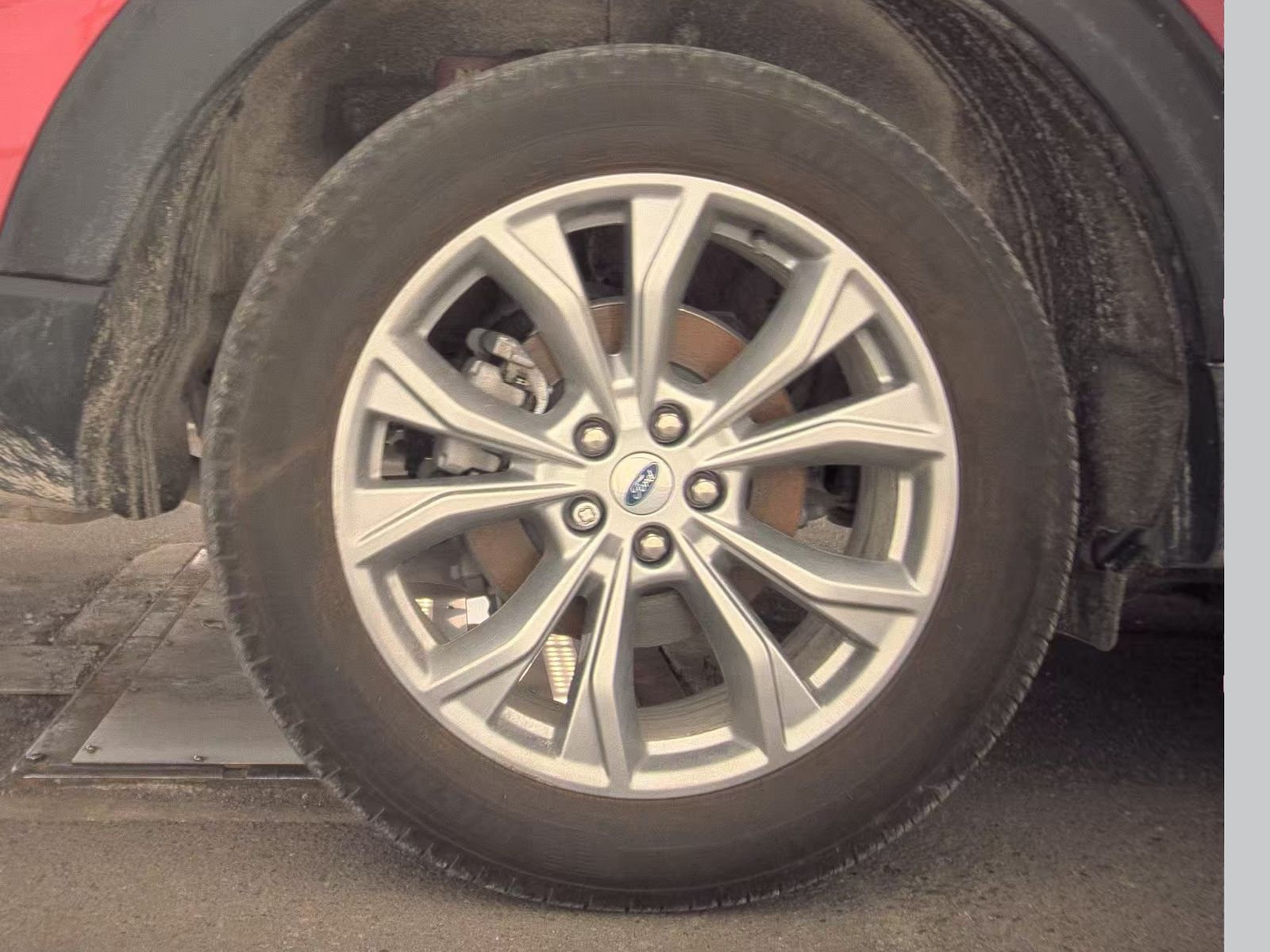 2024 Ford Explorer XLT AWD