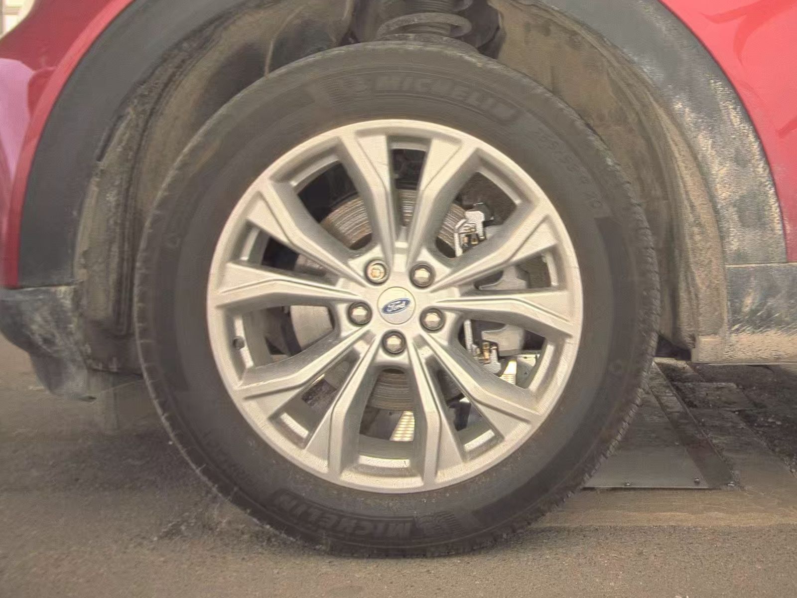 2024 Ford Explorer XLT AWD