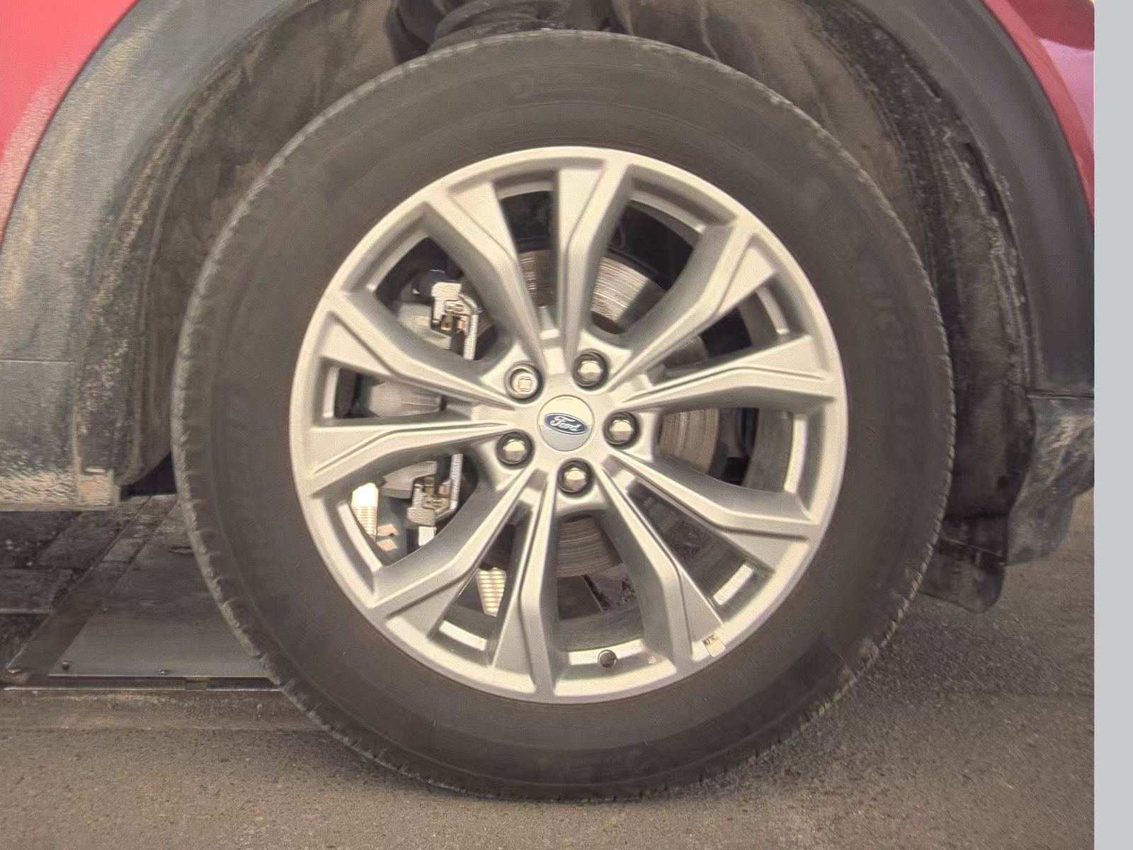 2024 Ford Explorer XLT AWD