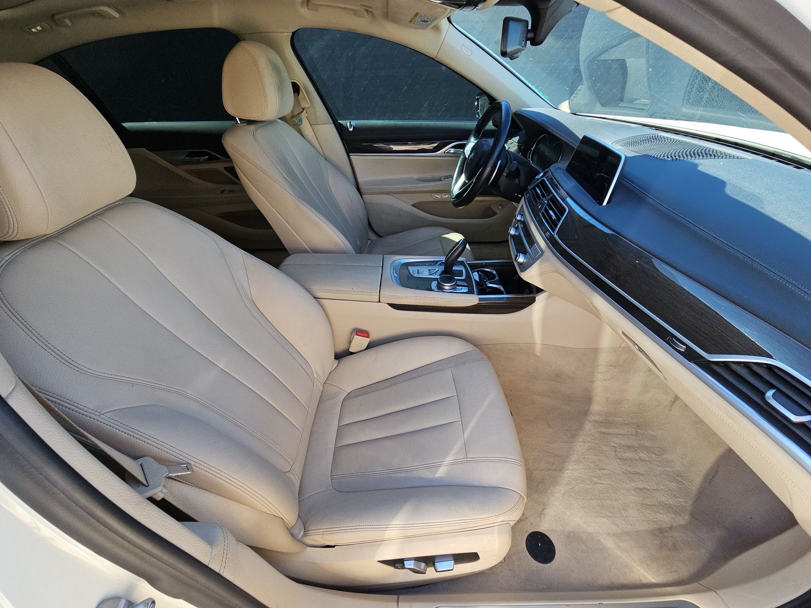 2018 BMW 7 Series 740e xDrive iPerformance AWD