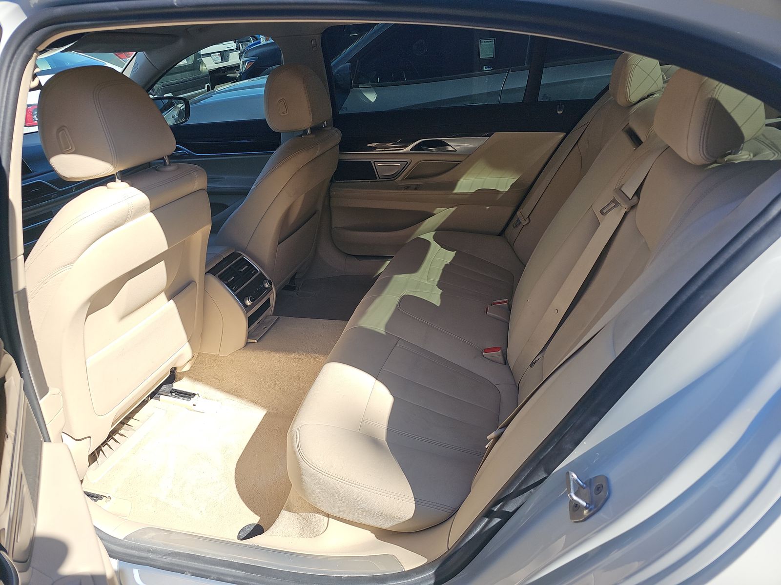 2018 BMW 7 Series 740e xDrive iPerformance AWD