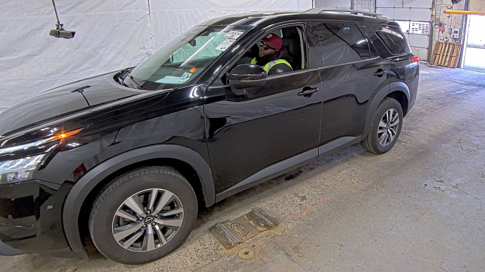 2024 Nissan Pathfinder SL AWD