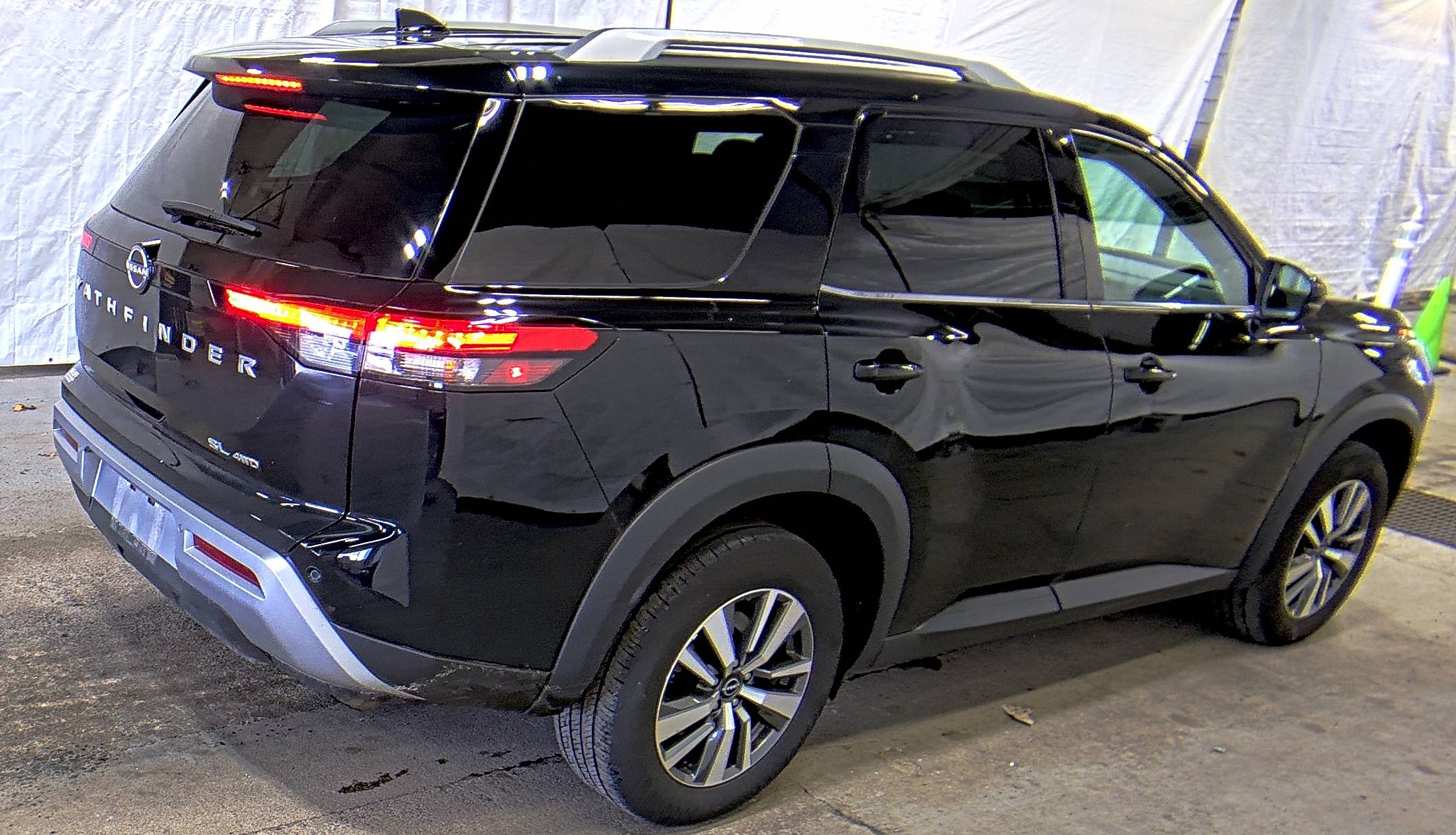 2024 Nissan Pathfinder SL AWD