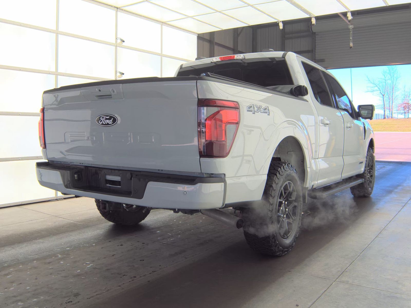 2024 Ford F-150 Hybrid XLT AWD