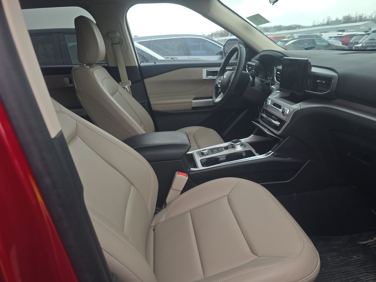 2024 Ford Explorer XLT AWD