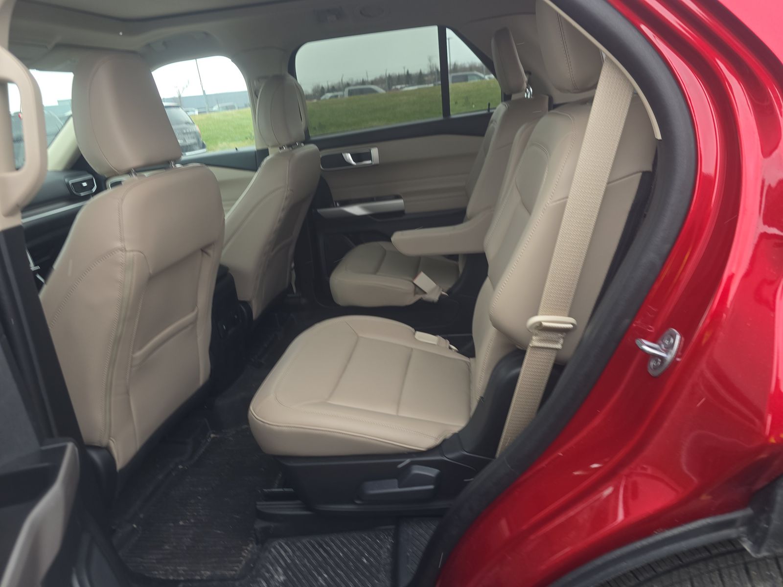 2024 Ford Explorer XLT AWD