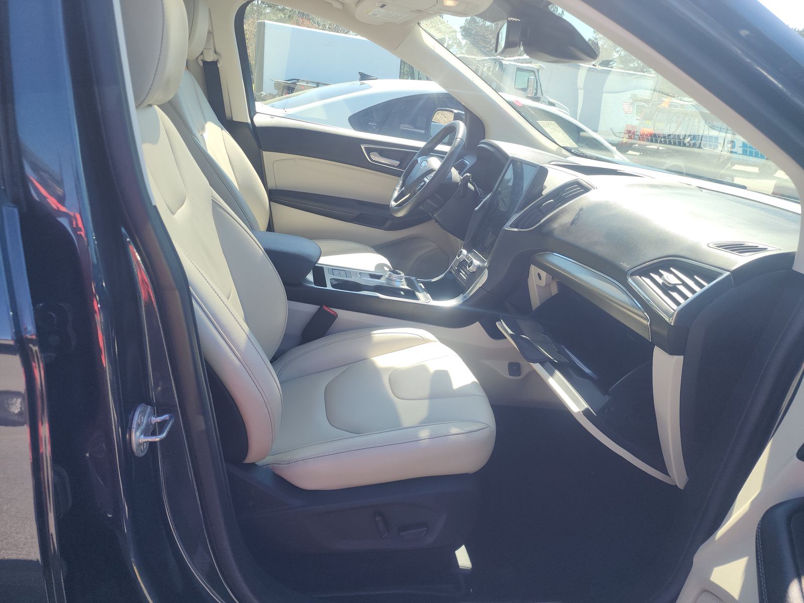 2022 Ford Edge Titanium AWD