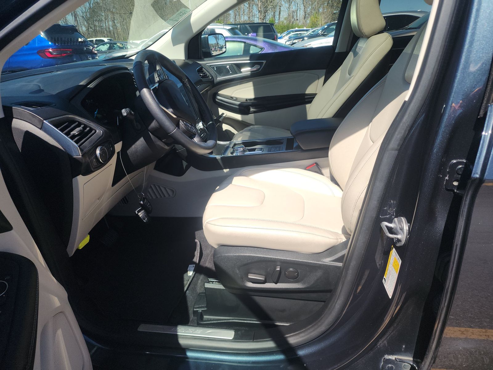 2022 Ford Edge Titanium AWD