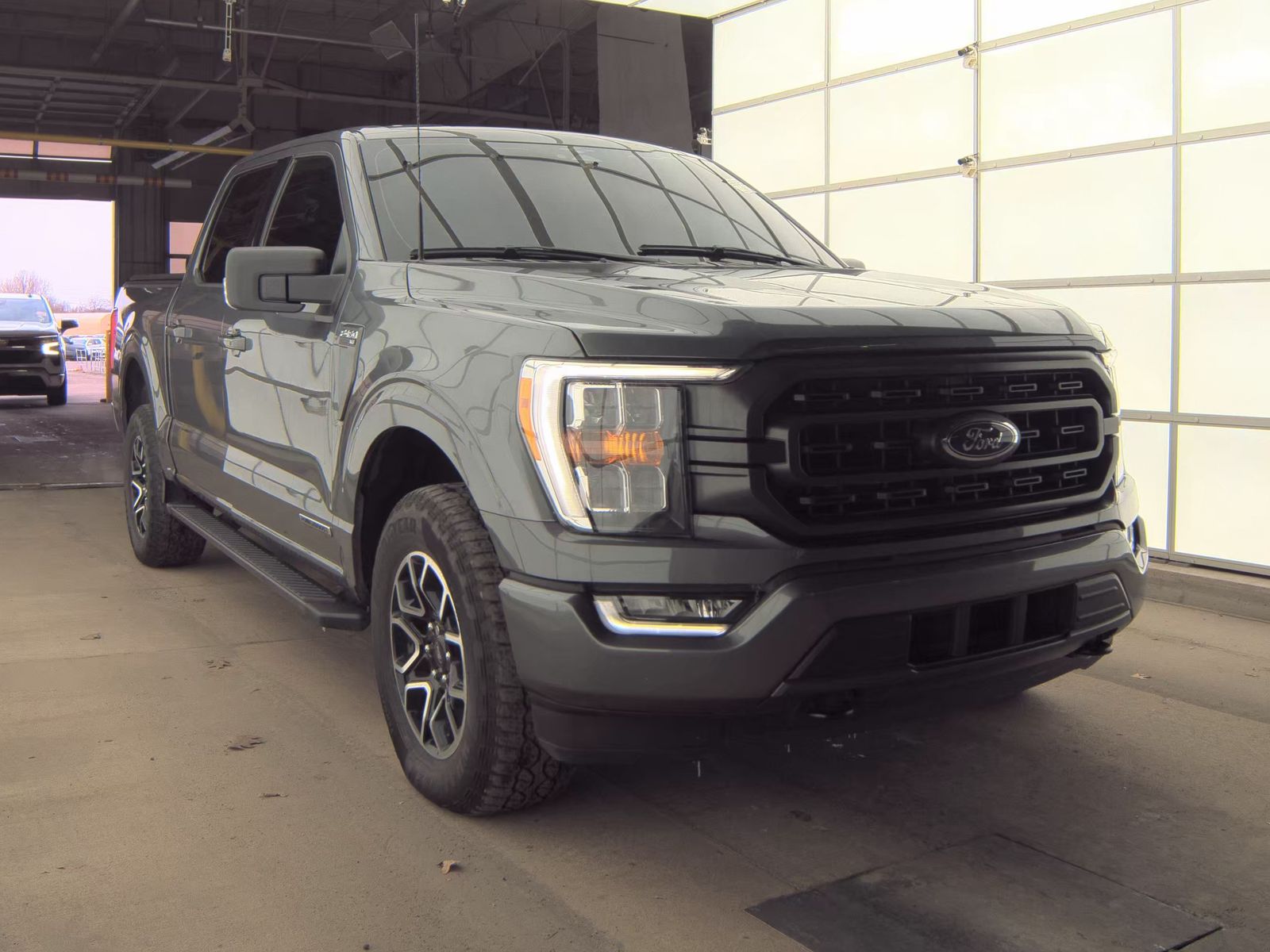 2023 Ford F-150 Hybrid XLT AWD