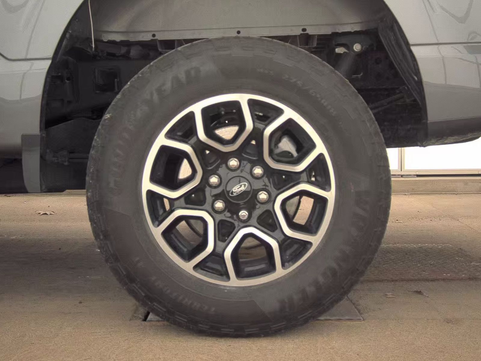 2023 Ford F-150 Hybrid XLT AWD