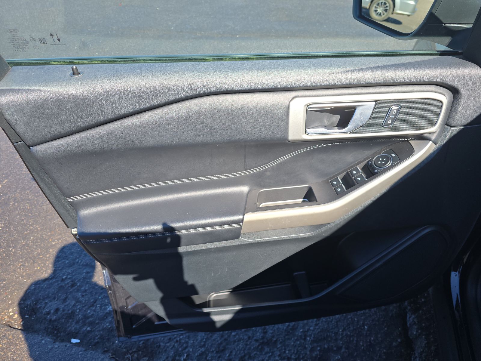 2023 Ford Explorer XLT AWD