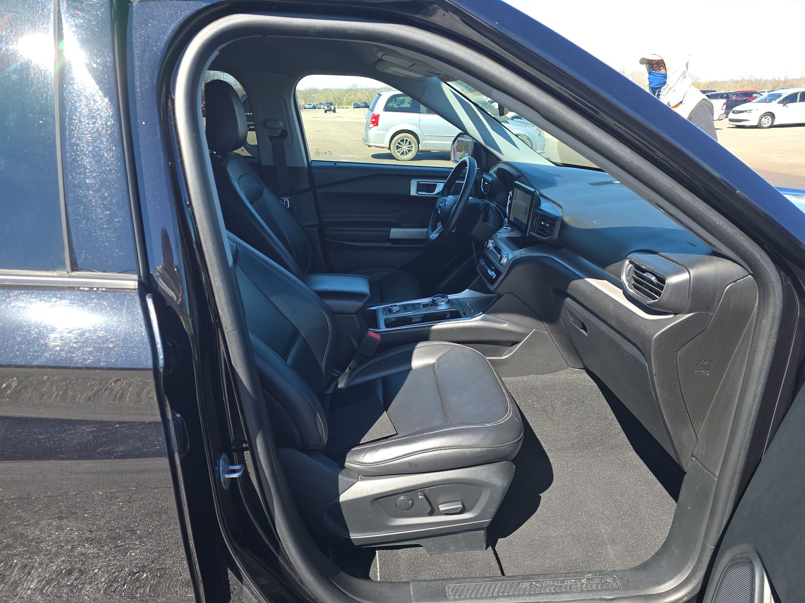 2023 Ford Explorer XLT AWD