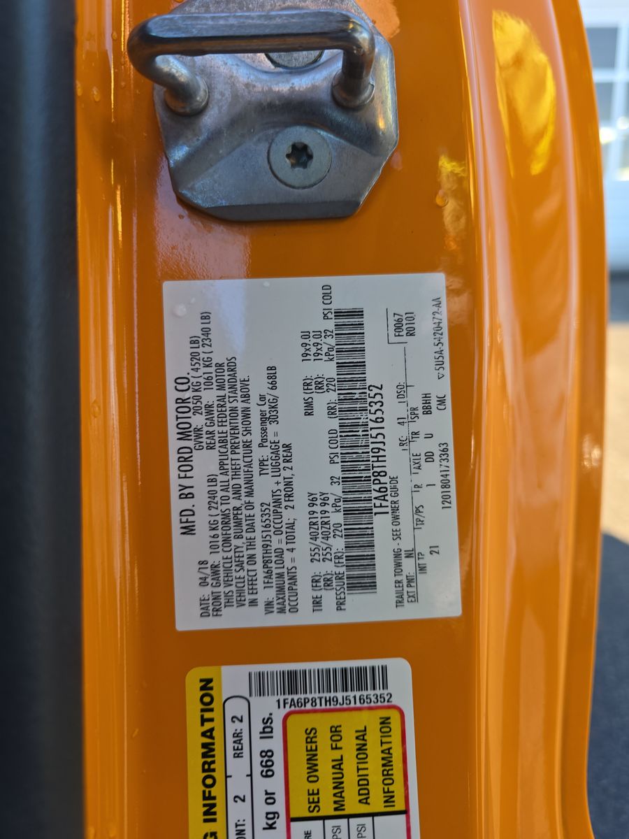 2018 Ford Mustang EcoBoost RWD