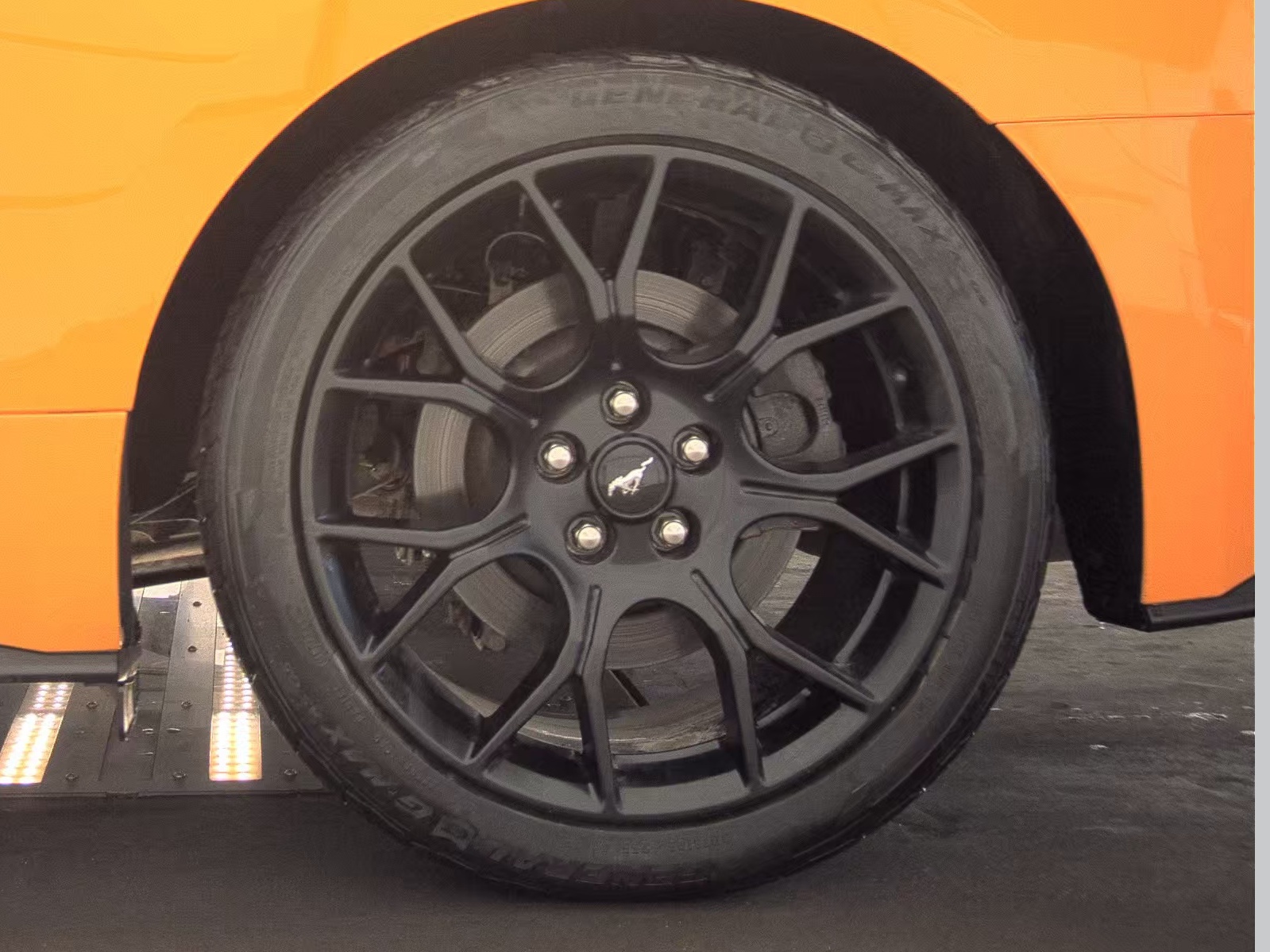 2018 Ford Mustang EcoBoost RWD