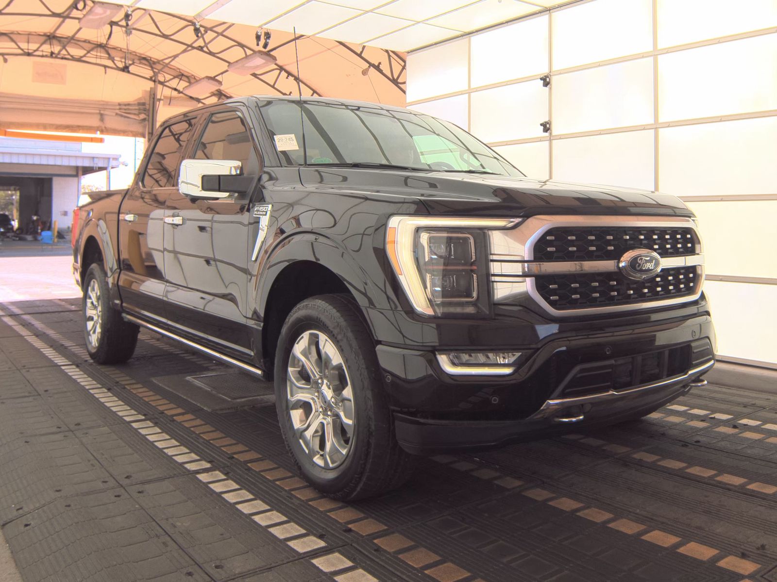 2023 Ford F-150 Platinum AWD
