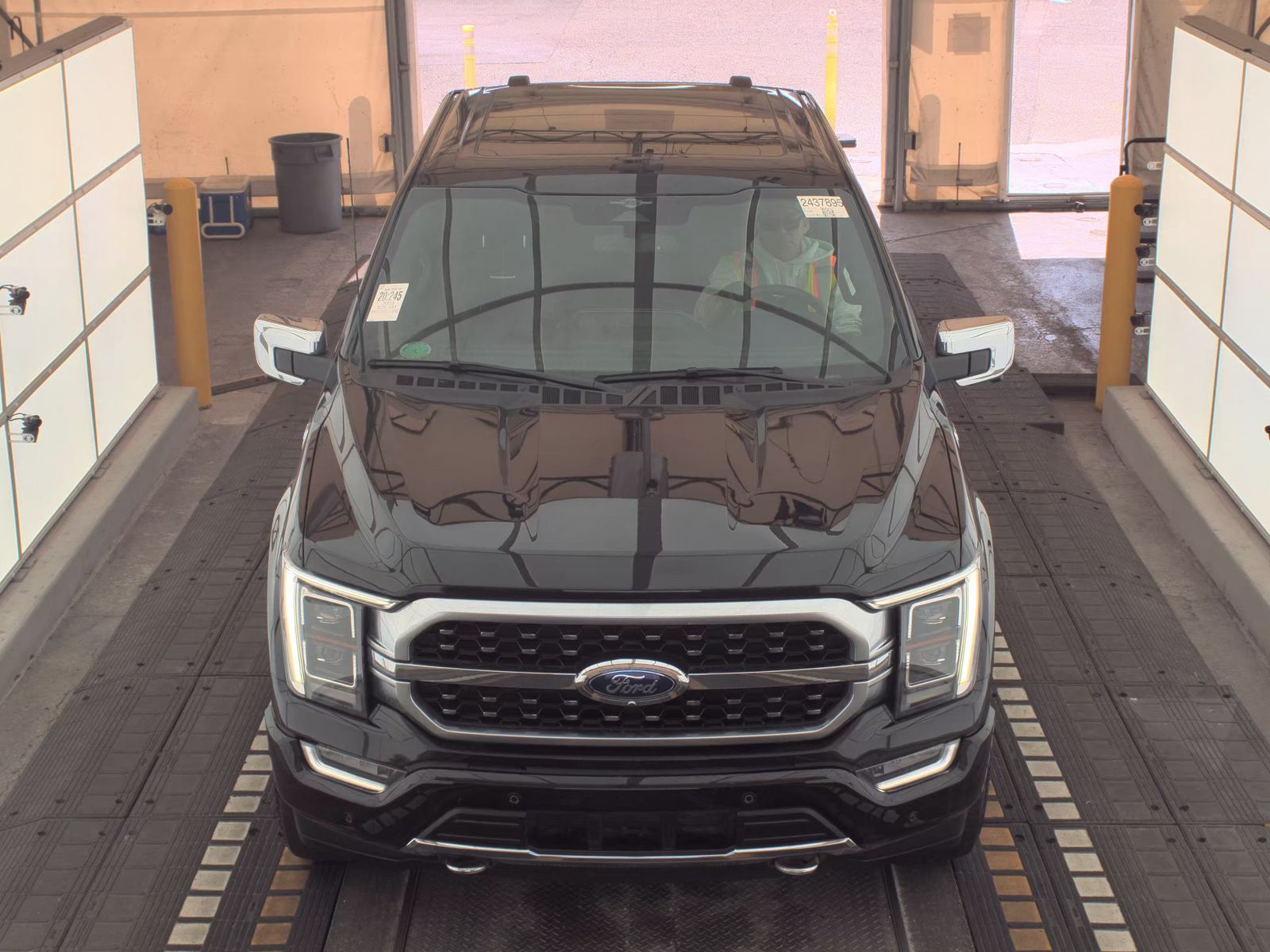 2023 Ford F-150 Platinum AWD