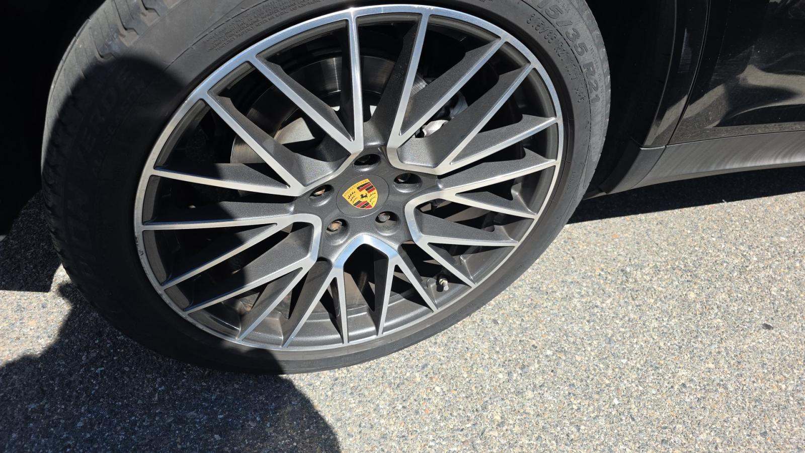 2019 Porsche Cayenne Base AWD