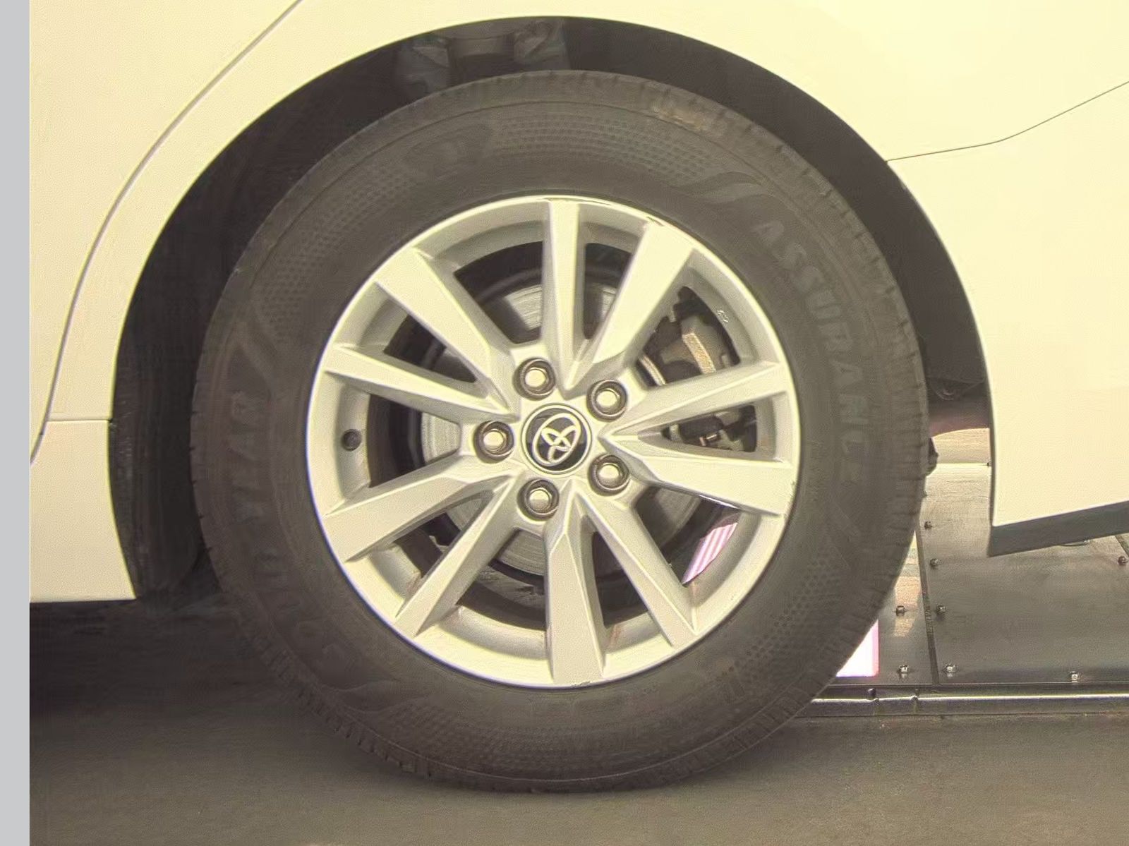 2025 Toyota Camry LE FWD