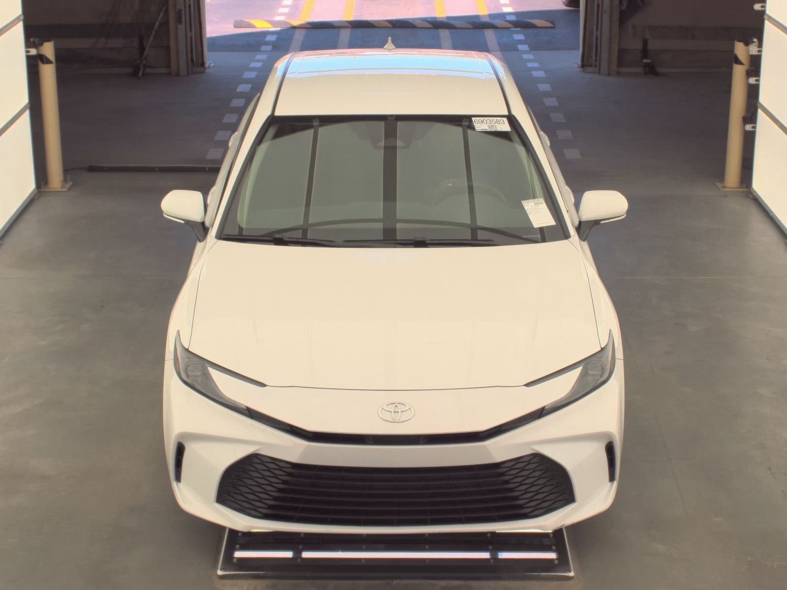 2025 Toyota Camry LE FWD