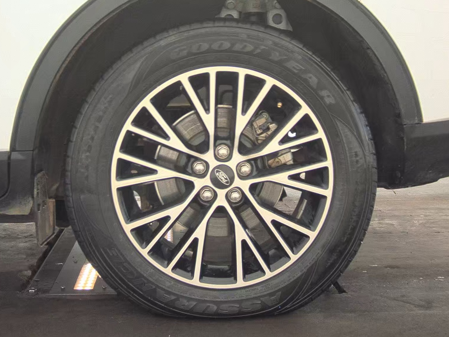 2023 Ford Escape Plug-In Hybrid FWD