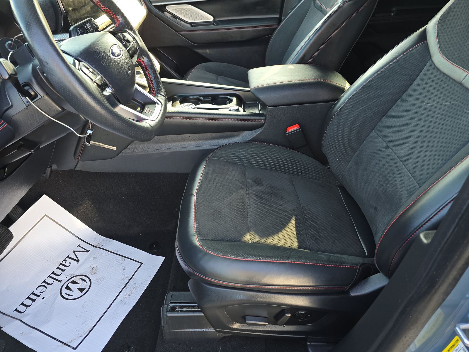 2025 Ford Explorer ST AWD