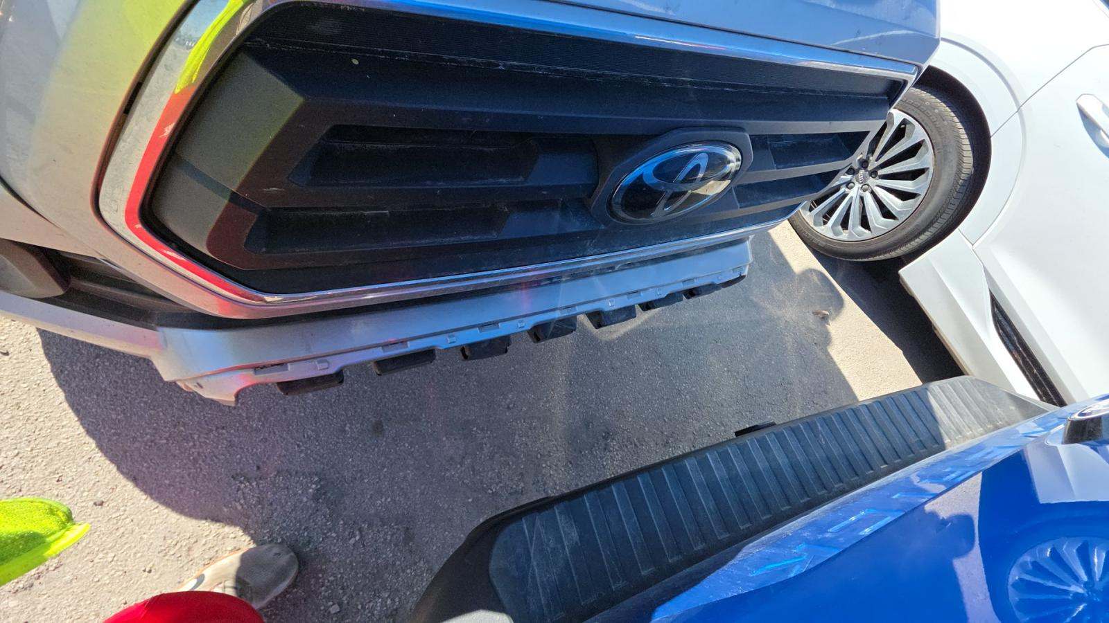 2022 Toyota Tacoma SR5 RWD