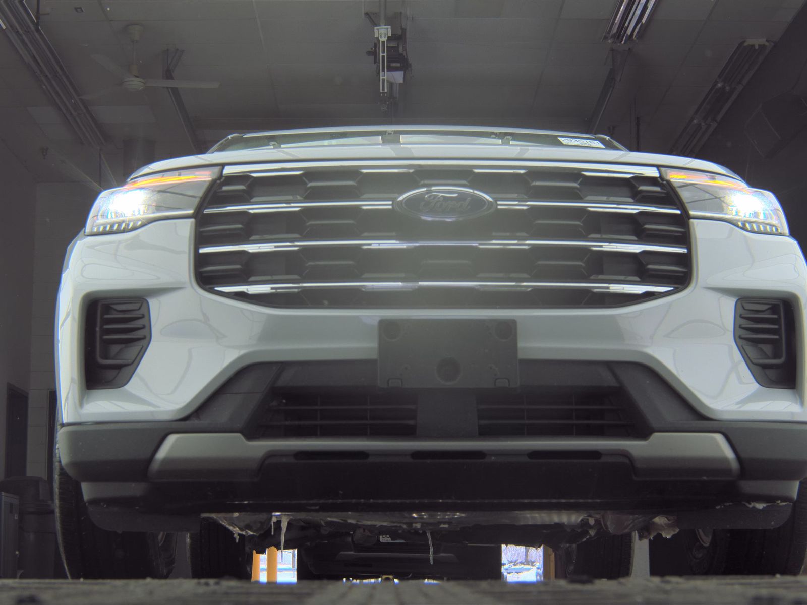 2025 Ford Explorer Active AWD