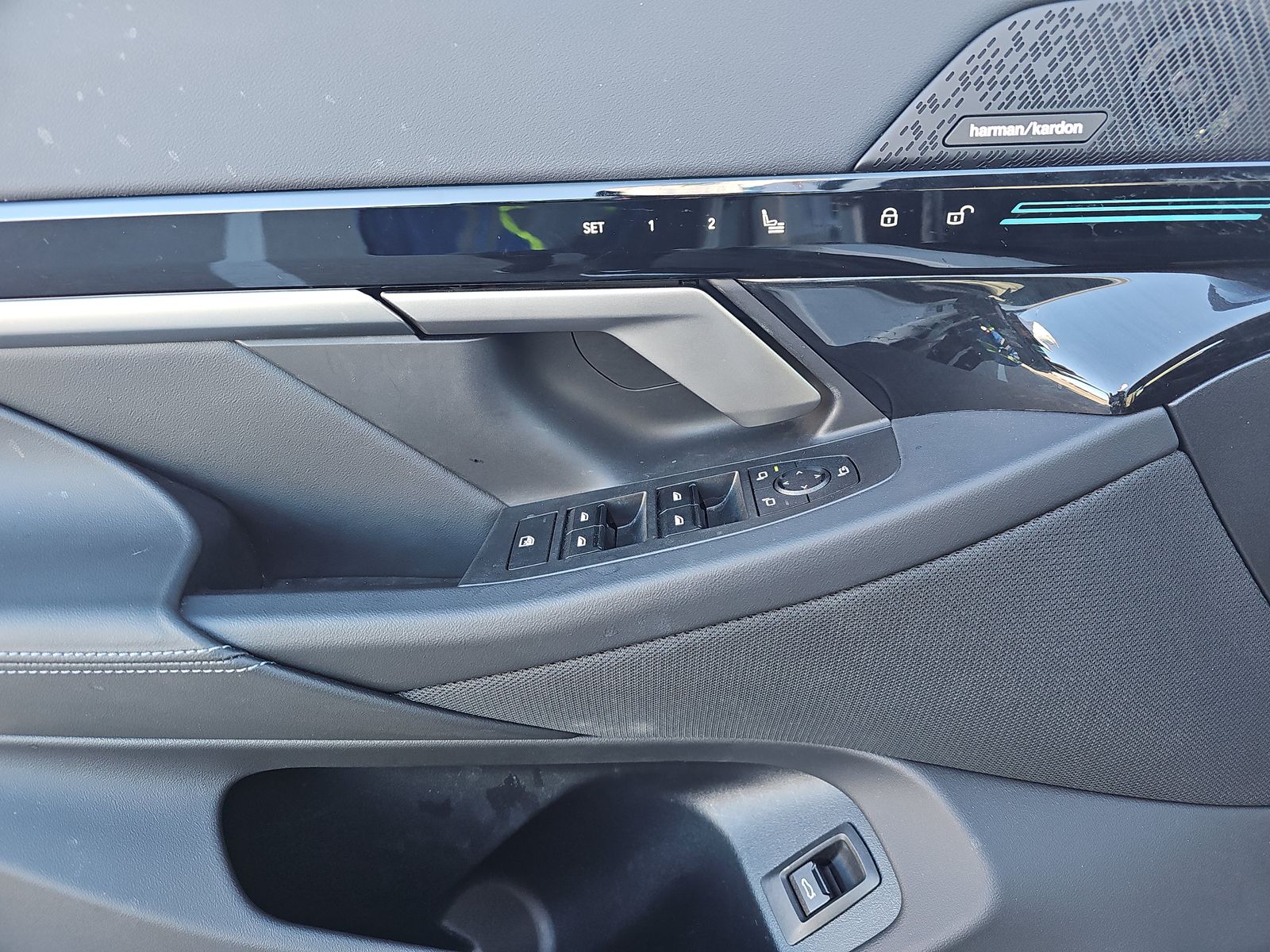 2025 BMW 5 Series 530i xDrive AWD