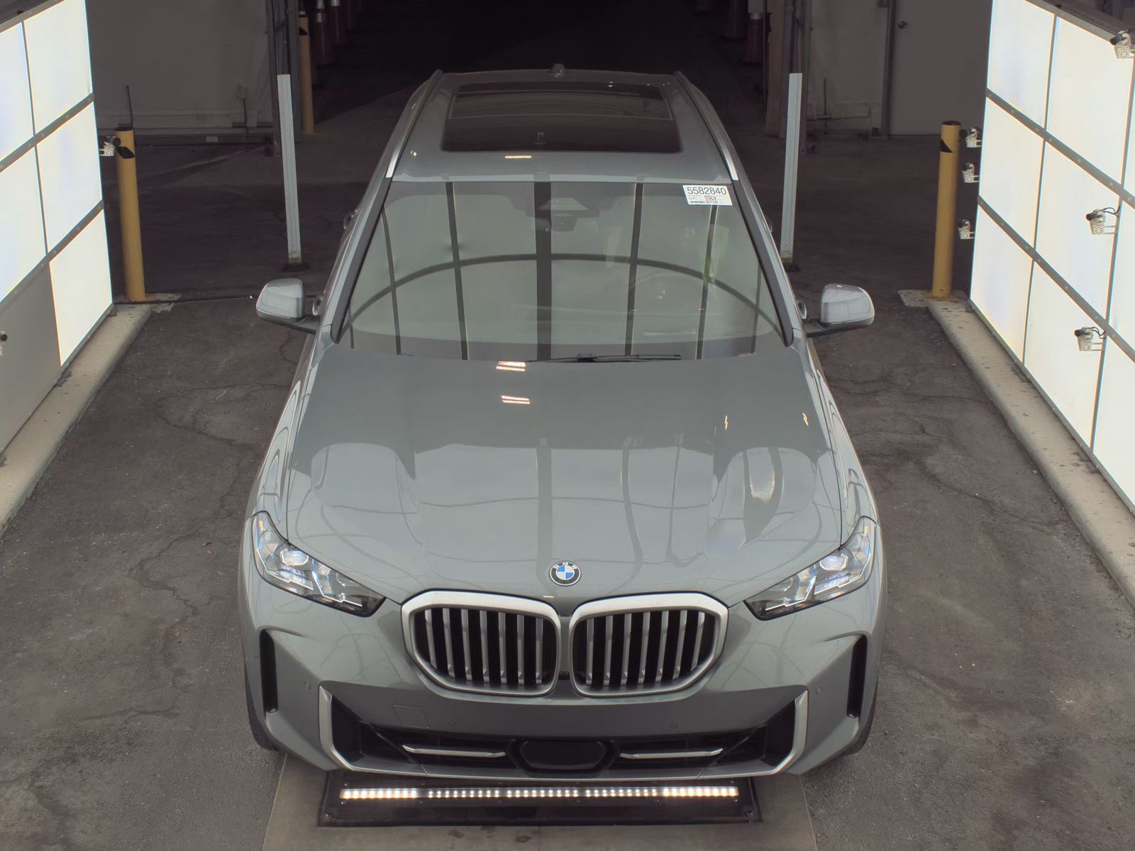 2025 BMW X5 xDrive40i AWD