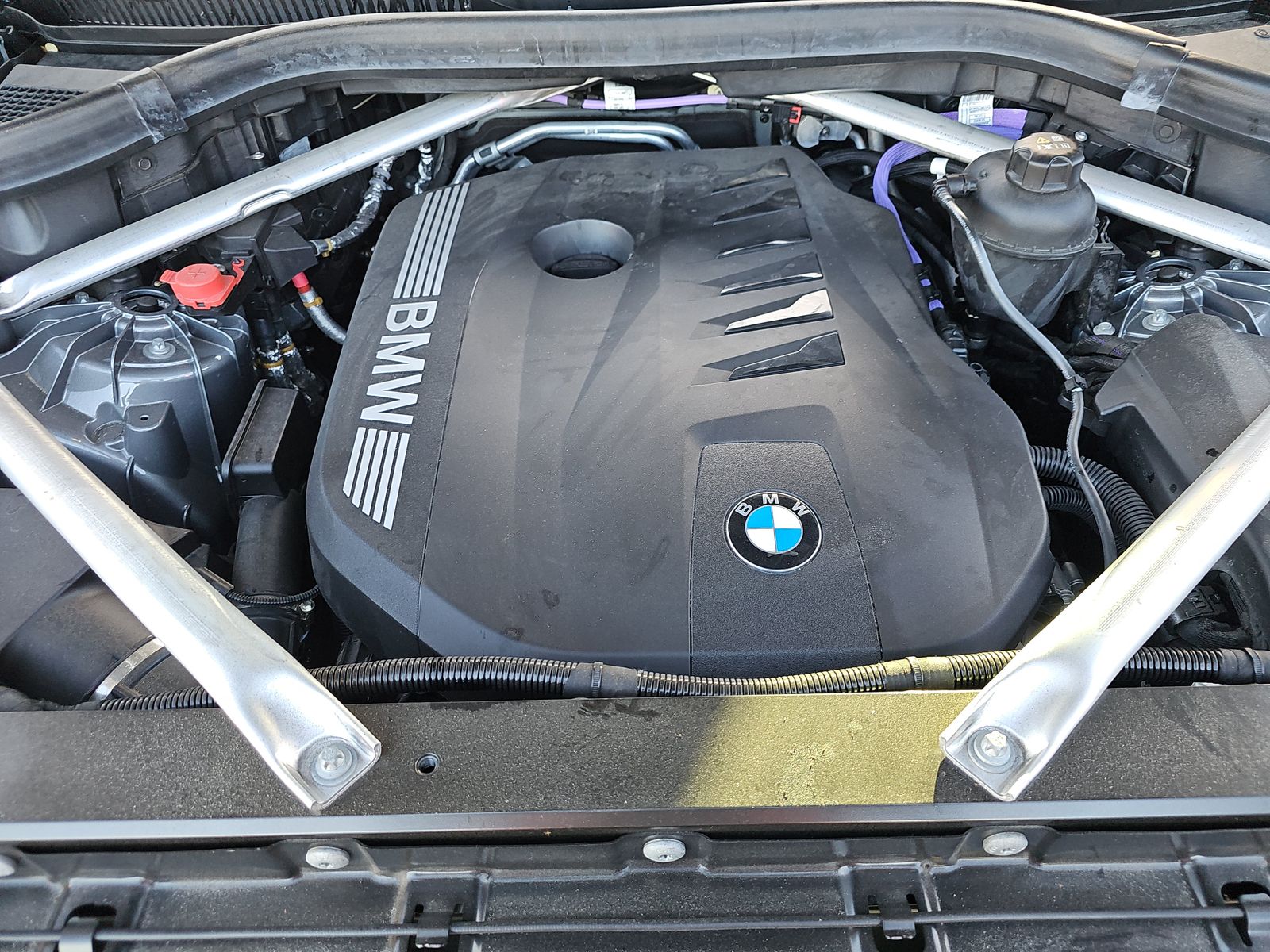 2025 BMW X5 xDrive40i AWD