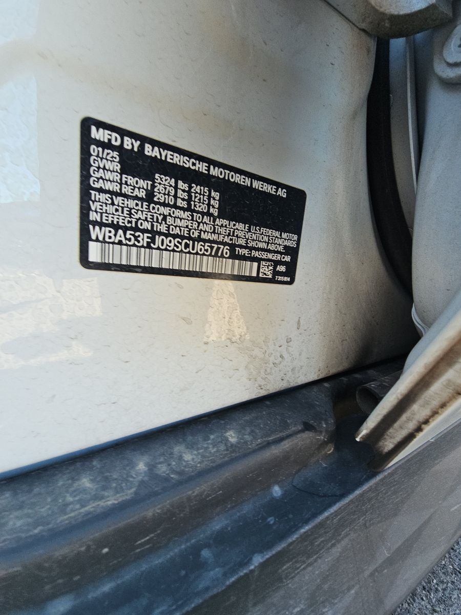 2025 BMW 5 Series 530i xDrive AWD