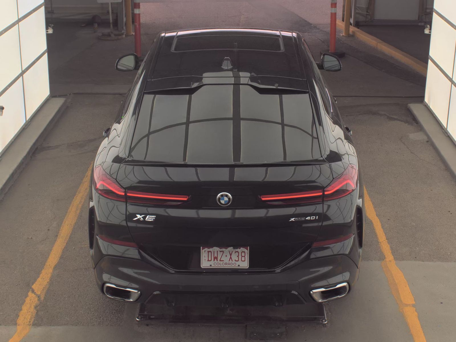 2025 BMW X6 xDrive40i AWD