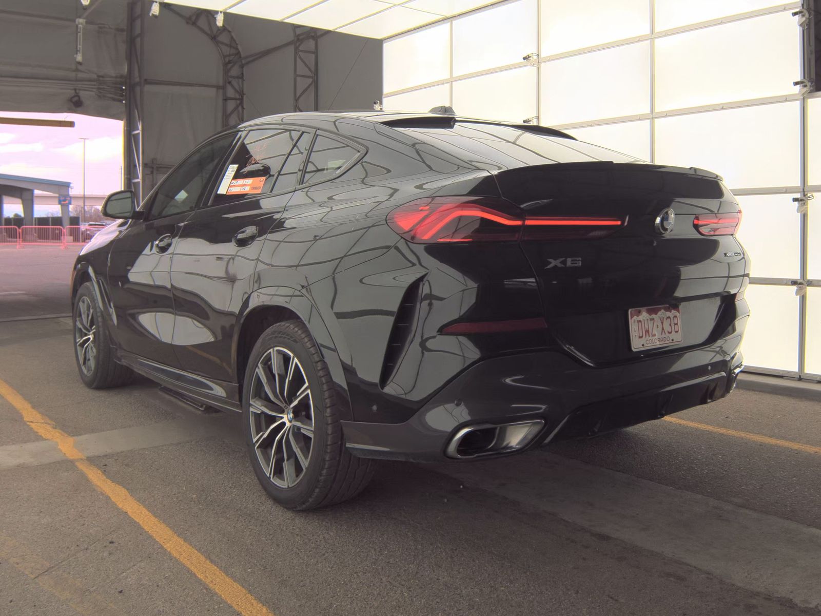 2025 BMW X6 xDrive40i AWD