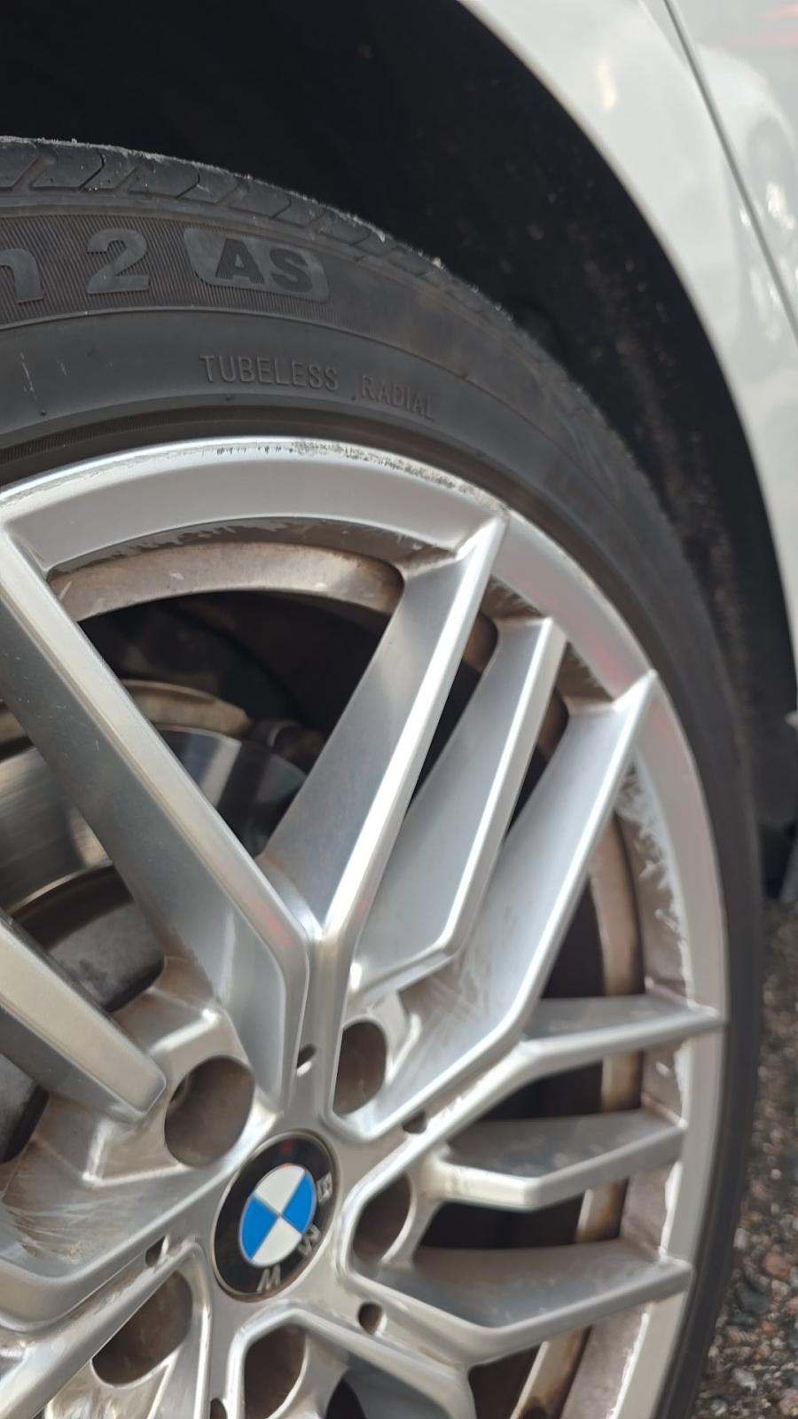 2025 BMW 5 Series 530i RWD