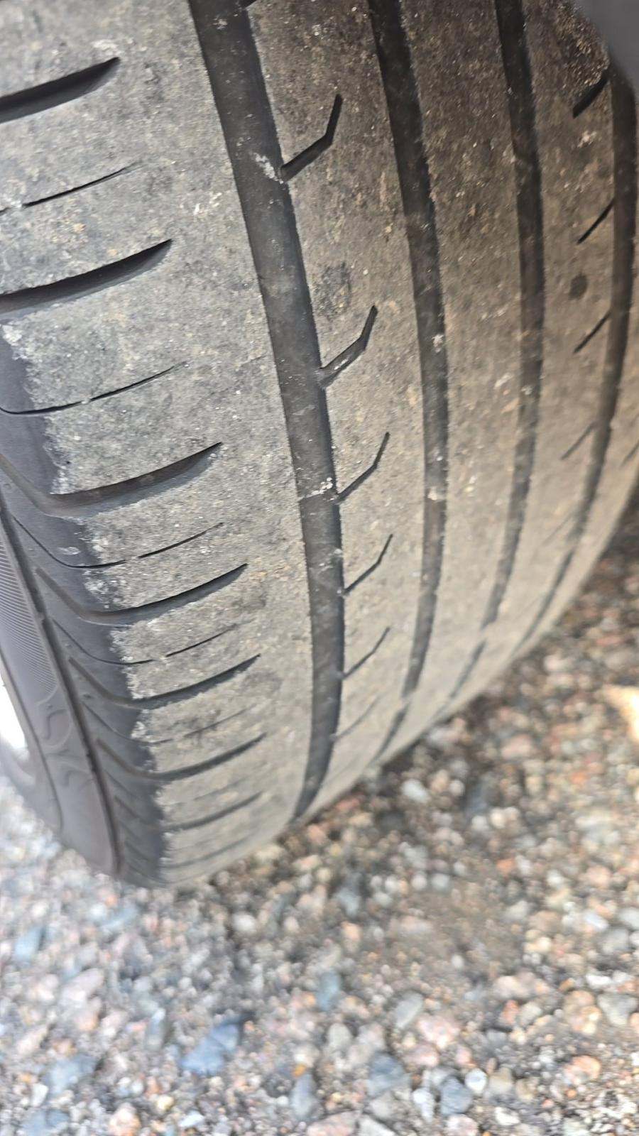 2025 BMW 5 Series 530i RWD