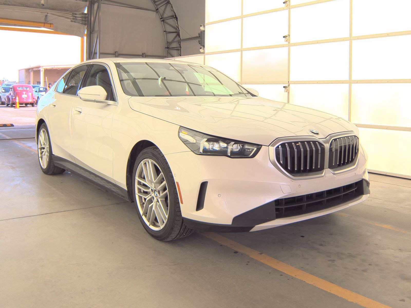 2025 BMW 5 Series 530i RWD