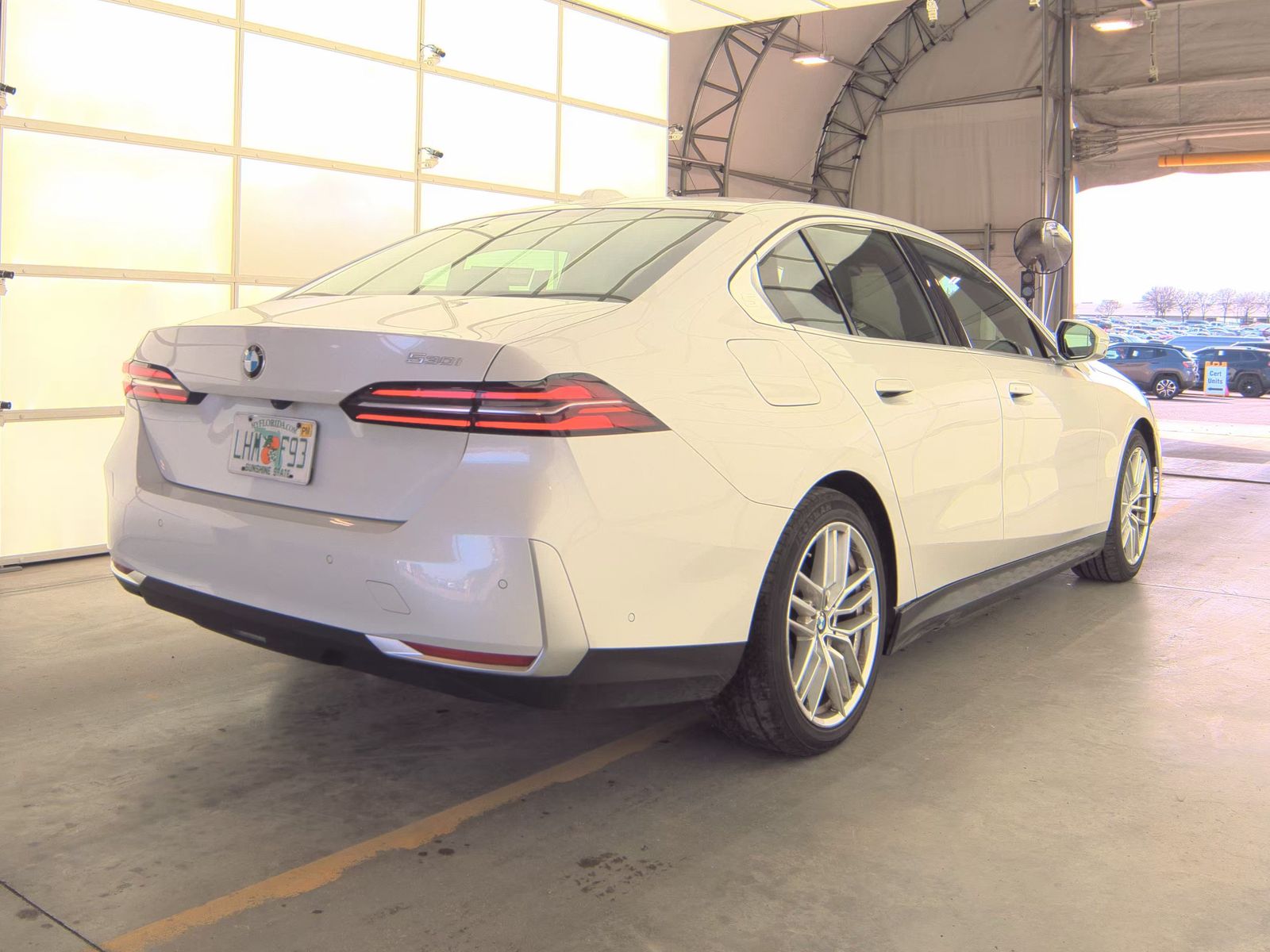 2025 BMW 5 Series 530i RWD