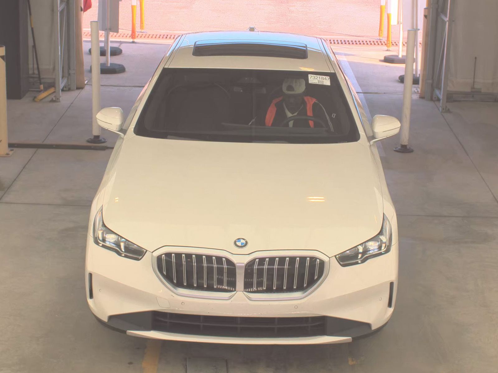 2025 BMW 5 Series 530i RWD