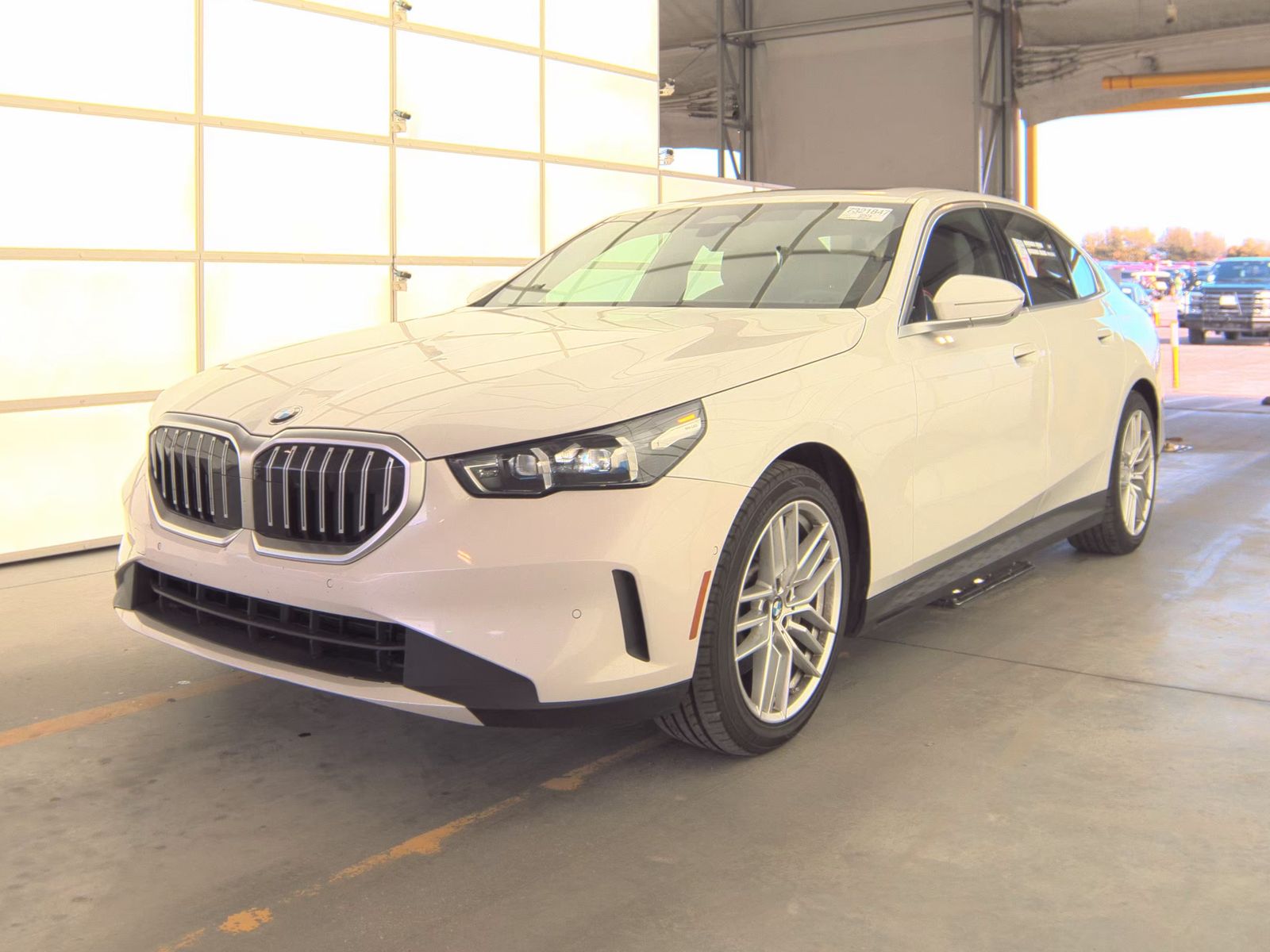 2025 BMW 5 Series 530i RWD